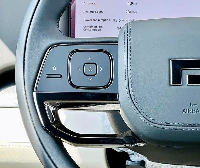 New Rox 01, 1.5 l, 2025 in Dubai by Metro Motors, Black color. Chinese Specs | AUTO.AE