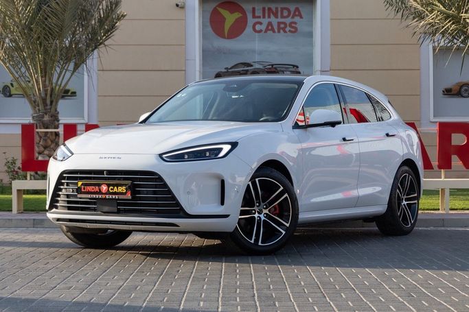 Новый Seres M5, 1.5 л, 2025 в Дубае от Linda Cars Белый цвет. GCC | AUTO.AE