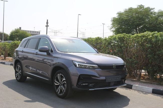 New Skywell ET5, 2023 in Dubai by Power Wagon Motors, Grey color. GCC Specs | AUTO.AE