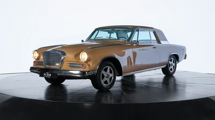 Подержанный Studebaker Golden Hawk GT Hawk, 4.7 л, 1963 в Дубае от KAM CAR VINTAGE Бежевый цвет.  | AUTO.AE