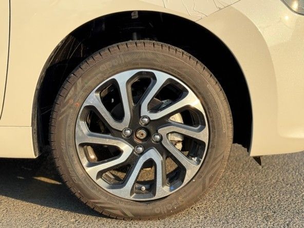 Новый Suzuki Baleno III, 1.5 л, 2025 в Дубае от Titanum Cars Белый цвет. GCC | AUTO.AE