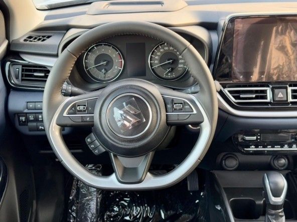 Новый Suzuki Baleno III, 1.5 л, 2025 в Дубае от Titanum Cars Черный цвет. GCC | AUTO.AE