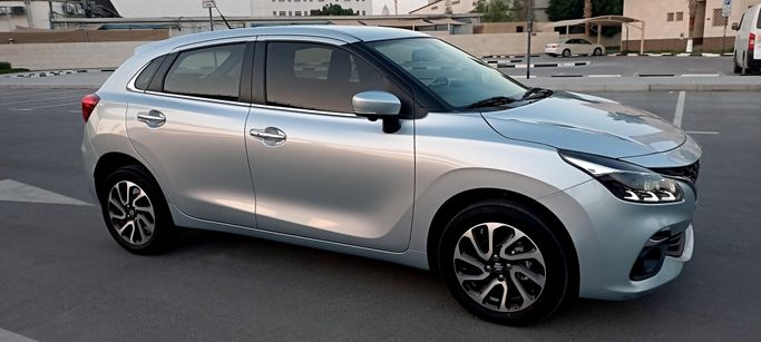 Подержанный Suzuki Baleno III, 1.5 л, 2023 в Дубае Серебристый цвет. GCC | AUTO.AE | Объявление #265391