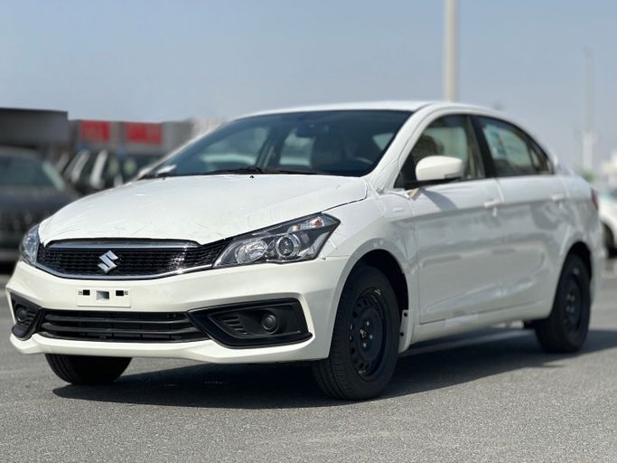 Новый Suzuki Ciaz I Рестайлинг, 1.5 л, 2025 в Дубае от MENAMOTORS Белый цвет. Other | AUTO.AE