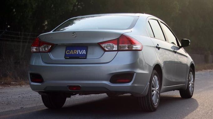 Used Suzuki Ciaz I Facelift, 1.5 l, 2024 in Dubai by Cariva Used Cars , Grey color. GCC Specs | AUTO.AE