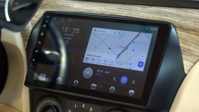 Подержанный Suzuki Ciaz I Рестайлинг, 1.5 л, 2024 в Дубае от Cariva Used Cars  Серый цвет. GCC | AUTO.AE