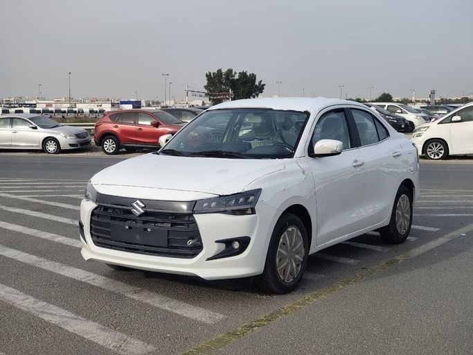 جديدة Suzuki DZire رابعاً, 1.2 l, 2025 في في دبي من STYLE MOTORS FZE، اللون أبيض.  | AUTO.AE