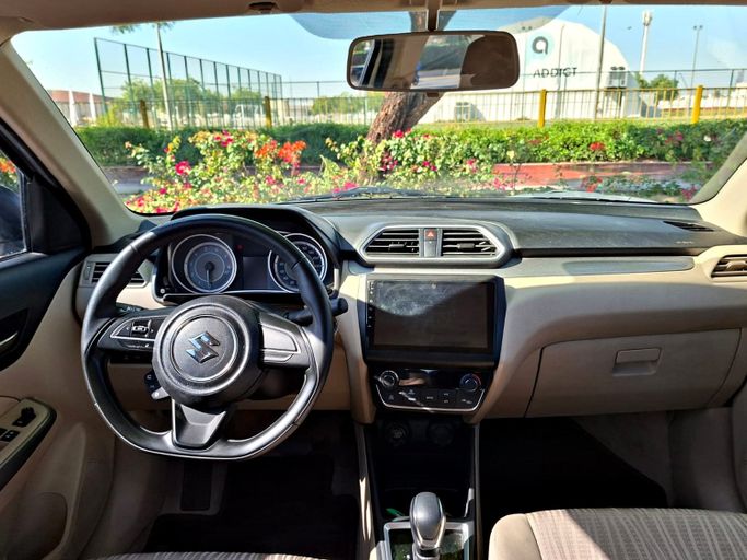 مستعملة Suzuki DZire ثالثاً فيس ليفت، 1.2 لتر، 2023 في الإمارات، دبي من AUTO LINK SPECIALIZED VEHICLES TRADING LLC، اللون رمادي.  | AUTO.AE | إعلان #295839 — صورة 14 من 15