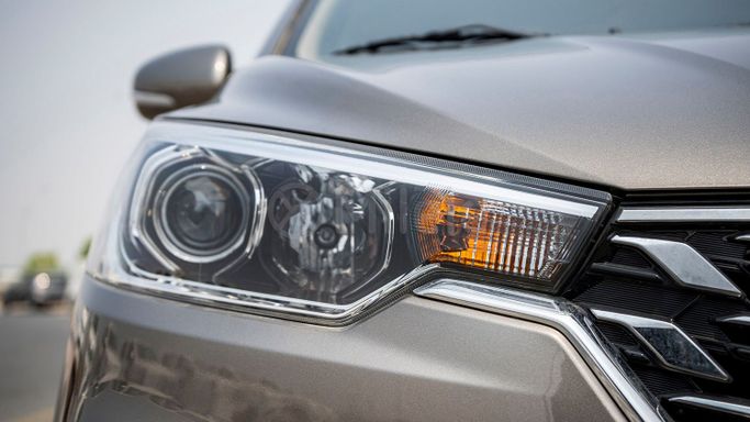 Новый Suzuki Ertiga II, 1.5 л, 2025 в Дубае от Milele Серый цвет. Other | AUTO.AE