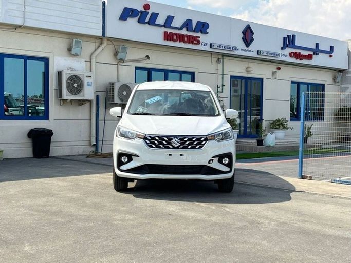 Новый Suzuki Ertiga II Рестайлинг, 1.5 л, 2025 в Дубае от Pillar Motors Белый цвет. Other | AUTO.AE