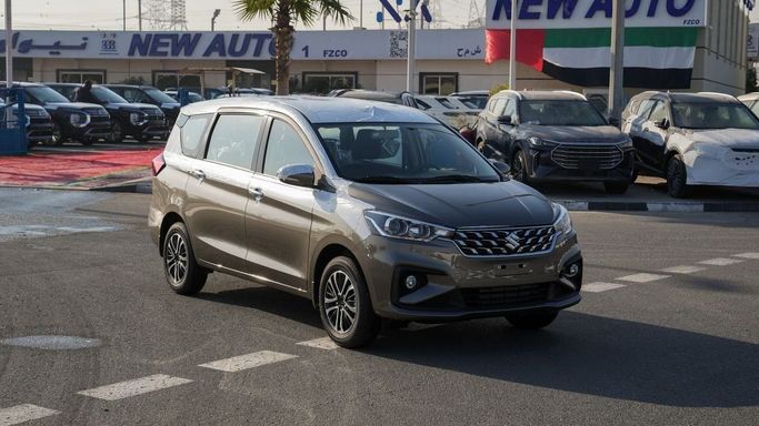 جديدة Suzuki Ertiga شد الوجه الثاني, 1.5 l, 2026 في في دبي من NEW AUTO FZCO، اللون رمادي. أخرى | AUTO.AE