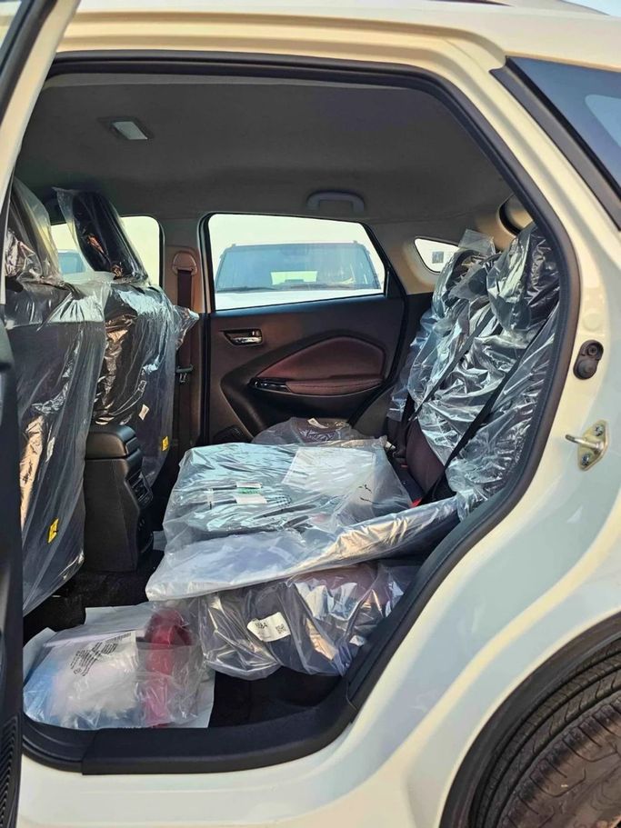 New Suzuki Fronx, 1.5 l, 2025 in Dubai by SK Motors, White color. GCC Specs | AUTO.AE