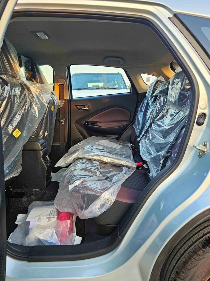 Новый Suzuki Fronx, 1.5 л, 2025 в Дубае от SK Motors Серебристый цвет. GCC | AUTO.AE