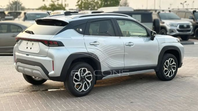 Новый Suzuki Fronx, 1.5 л, 2025 в Дубае от Falcons GT Motors FZCO Серебристый цвет. Other | AUTO.AE