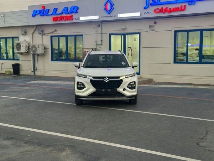 Новый Suzuki Fronx, 1.5 л, 2025 в Дубае от Pillar Motors Белый цвет. GCC | AUTO.AE