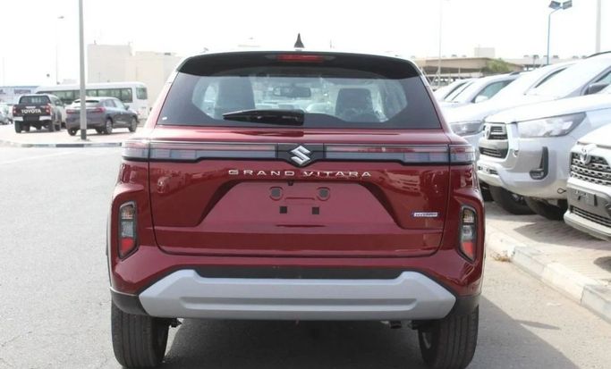 Новый Suzuki Grand Vitara III, 1.5 л, 2024 в Дубае от Mohamed Hakim Motors Красный цвет. GCC | AUTO.AE