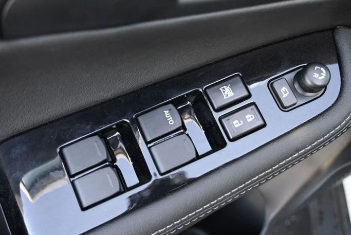 New Suzuki Grand Vitara III, 1.5 l, 2025 in Dubai by Mohamed Hakim Motors, White color. GCC Specs | AUTO.AE