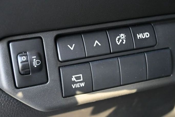 New Suzuki Grand Vitara III, 1.5 l, 2025 in Dubai by Mohamed Hakim Motors, White color. GCC Specs | AUTO.AE