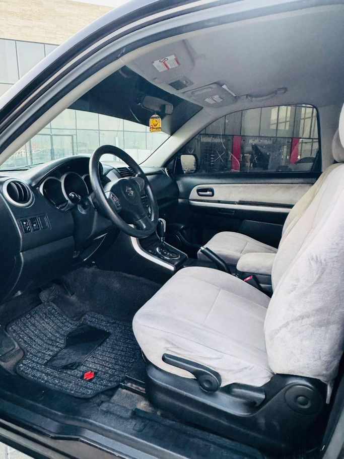 Подержанный Suzuki Grand Vitara II Рестайлинг 2, 2.4 л, 2016 в Дубае от Al Balora Al Bayda Used Cars Черный цвет. Other | AUTO.AE