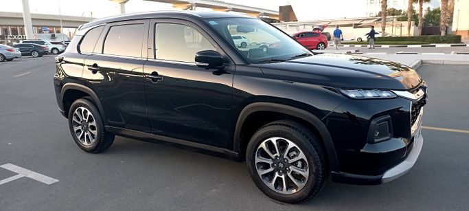 Used Suzuki Grand Vitara III, 1.5 l, 2024 in Dubai, Black color. GCC Specs | AUTO.AE | Listing #265505