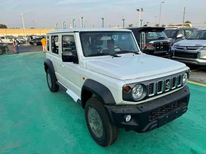 Новый Suzuki Jimny IV, 1.5 л, 2025 в Дубае от Mohamed Hakim Motors Белый цвет. Other | AUTO.AE