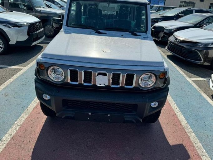 Новый Suzuki Jimny IV, 1.5 л, 2023 в Дубае от Mohamed Hakim Motors Зеленый цвет. Other | AUTO.AE