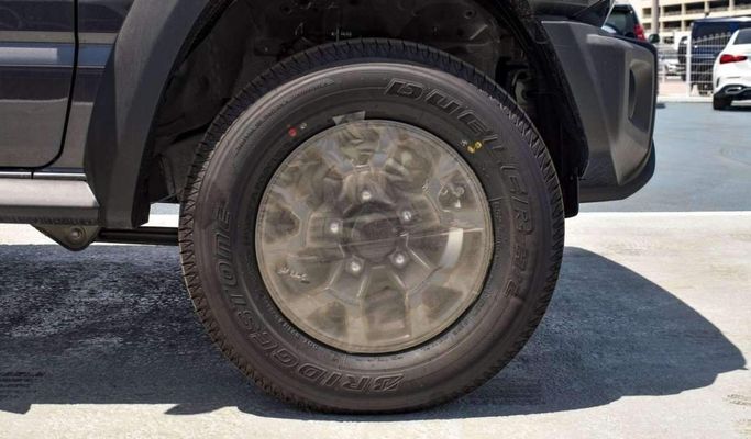 New Suzuki Jimny IV, 1.5 l, 2024 in Dubai by F7 Motors, White color. GCC Specs | AUTO.AE