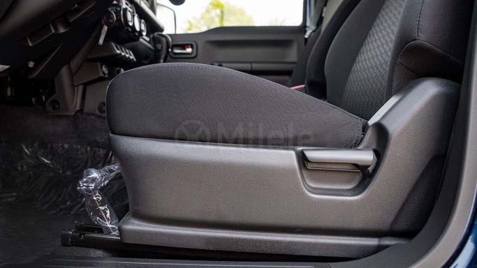 Новый Suzuki Jimny IV, 1.5 л, 2025 в Дубае от Milele Тёмно-синий цвет. Other | AUTO.AE