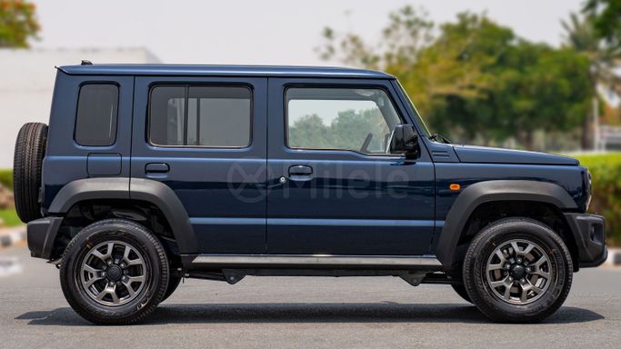 Новый Suzuki Jimny IV, 1.5 л, 2025 в Дубае от Milele Тёмно-синий цвет. Other | AUTO.AE
