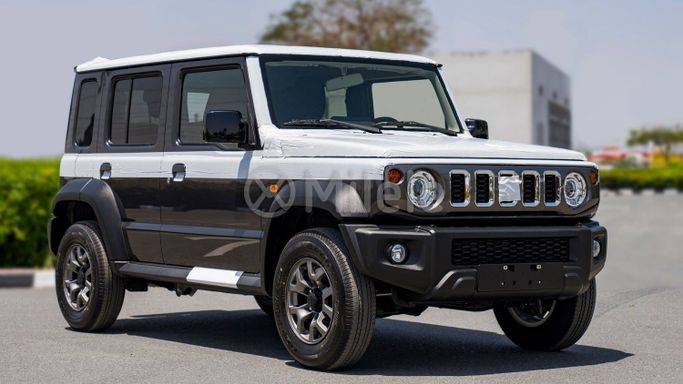 Новый Suzuki Jimny IV, 1.5 л, 2025 в Дубае от Milele Серый цвет. Other | AUTO.AE