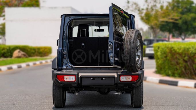 Новый Suzuki Jimny IV, 1.5 л, 2024 в Дубае от Milele Черный цвет. Other | AUTO.AE