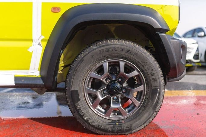 New Suzuki Jimny IV, 1.5 l, 2023 in Dubai by Albakheet Motors, Green color. GCC Specs | AUTO.AE