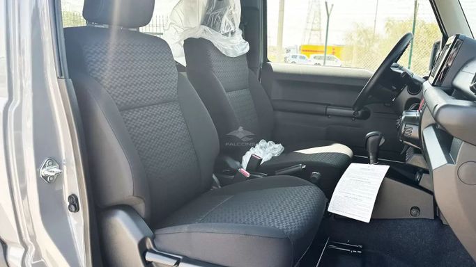 Новый Suzuki Jimny IV, 1.5 л, 2025 в Дубае от Falcons GT Motors FZCO Серый цвет. Other | AUTO.AE