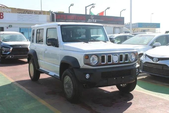 Новый Suzuki Jimny IV, 1.5 л, 2024 в Дубае от AL BAHAR MOTORS FZE Белый цвет.  | AUTO.AE
