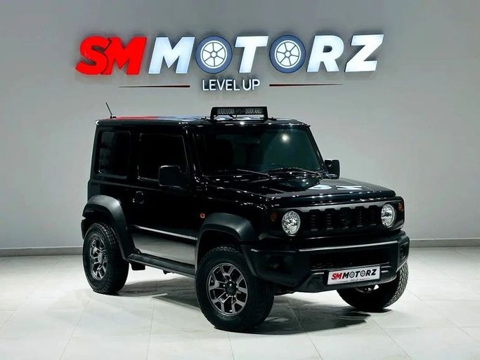 مستعملة Suzuki Jimny رابعاً, 1.5 l, 2021 في في دبي من SM MOTORZ، اللون أسود. مواصفات الخليج | AUTO.AE | إعلان #247376