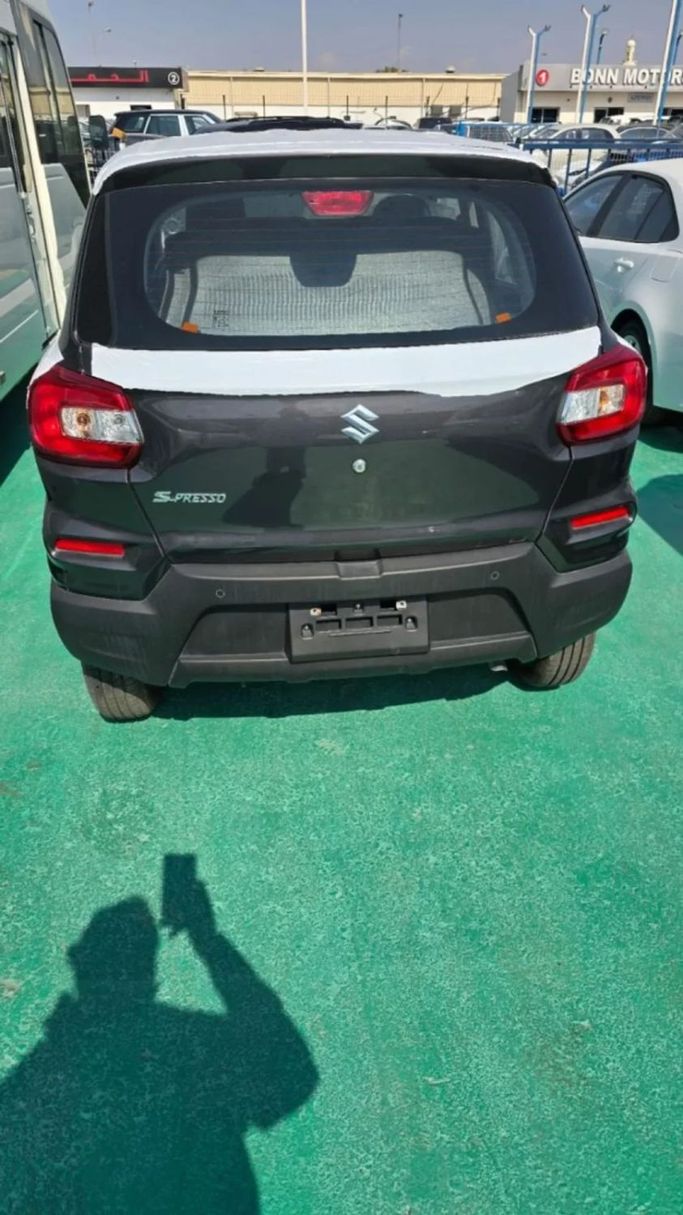 Новый Suzuki S-Presso, 1.0 л, 2024 в Дубае от Mohamed Hakim Motors Черный цвет. Other | AUTO.AE