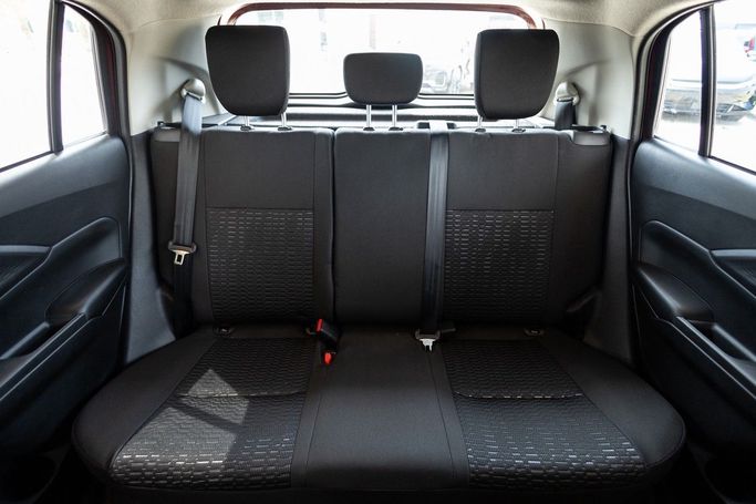 Новый Suzuki Swift VI, 1.2 л, 2025 в Дубае от Linda Cars Оранжевый цвет. GCC | AUTO.AE