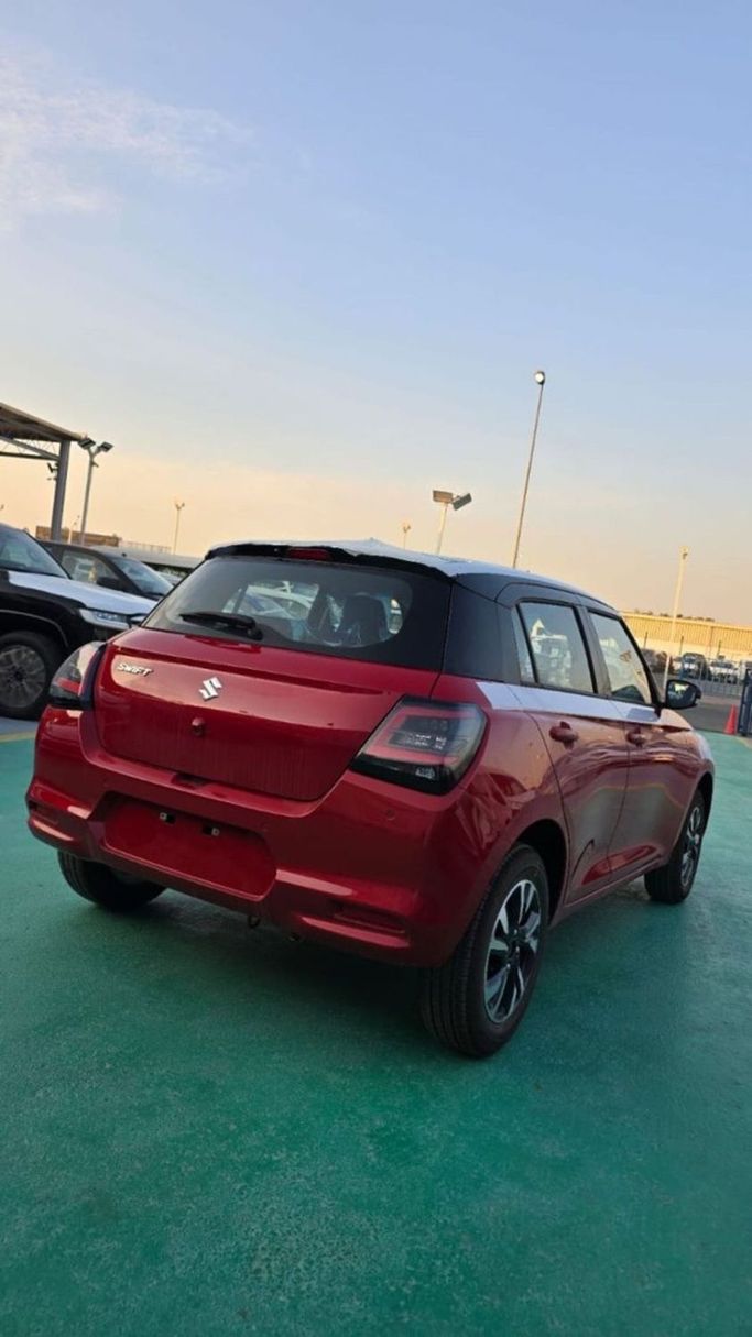 Новый Suzuki Swift V, 1.2 л, 2025 в Дубае от Mohamed Hakim Motors Красный цвет. Other | AUTO.AE