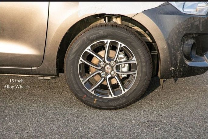 Новый Suzuki Swift VI, 1.2 л, 2024 в Дубае от Mohamed Hakim Motors Коричневый цвет. Other | AUTO.AE