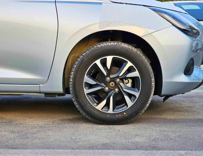 New Suzuki Swift VI, 1.2 l, 2025 in Dubai by SK Motors, Silver color. Other | AUTO.AE