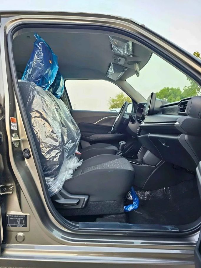 Новый Suzuki Swift VI, 1.2 л, 2025 в Дубае от SK Motors Серый цвет. Other | AUTO.AE