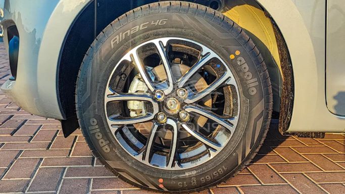 Новый Suzuki Swift V Рестайлинг, 1.2 л, 2023 в Дубае от Falcons GT Motors FZCO Бежевый цвет. Other | AUTO.AE