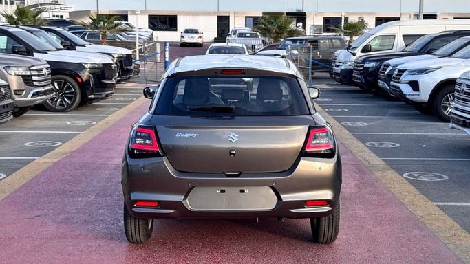 Новый Suzuki Swift V Рестайлинг, 1.2 л, 2025 в Дубае от Allied Motors Серый цвет. GCC | AUTO.AE