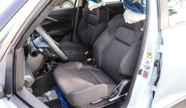 Новый Suzuki Swift VI, 1.2 л, 2025 в Дубае от Segrex Auto Серебристый цвет. GCC | AUTO.AE