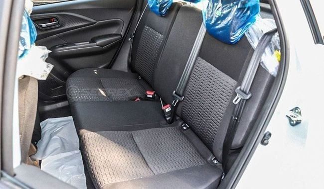 Новый Suzuki Swift VI, 1.2 л, 2025 в Дубае от Segrex Auto Серебристый цвет. GCC | AUTO.AE