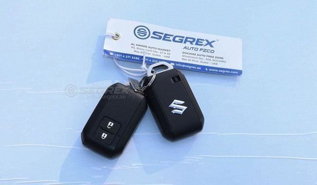 Новый Suzuki Swift VI, 1.2 л, 2025 в Дубае от Segrex Auto Серебристый цвет. GCC | AUTO.AE