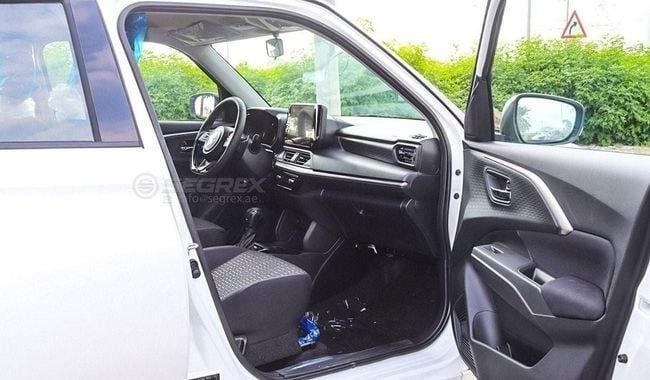 Новый Suzuki Swift VI, 1.2 л, 2025 в Дубае от Segrex Auto Белый цвет. GCC | AUTO.AE