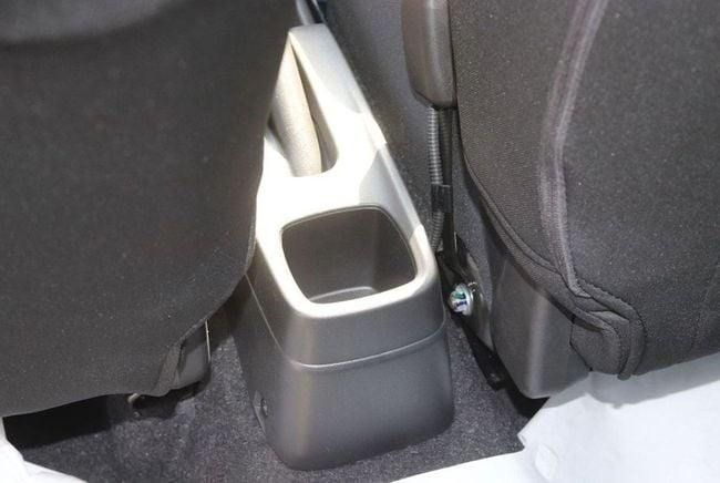 Новый Suzuki Swift VI, 1.2 л, 2025 в Дубае от Segrex Auto Серебристый цвет. GCC | AUTO.AE