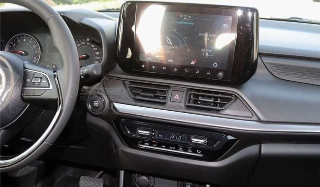 Новый Suzuki Swift VI, 1.2 л, 2025 в Дубае от Segrex Auto Серебристый цвет. GCC | AUTO.AE