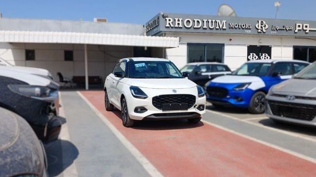 جديدة Suzuki Swift سادساً, 1.2 l, 2025 في في دبي من Rhodium Motors FZE، اللون أبيض. أخرى | AUTO.AE